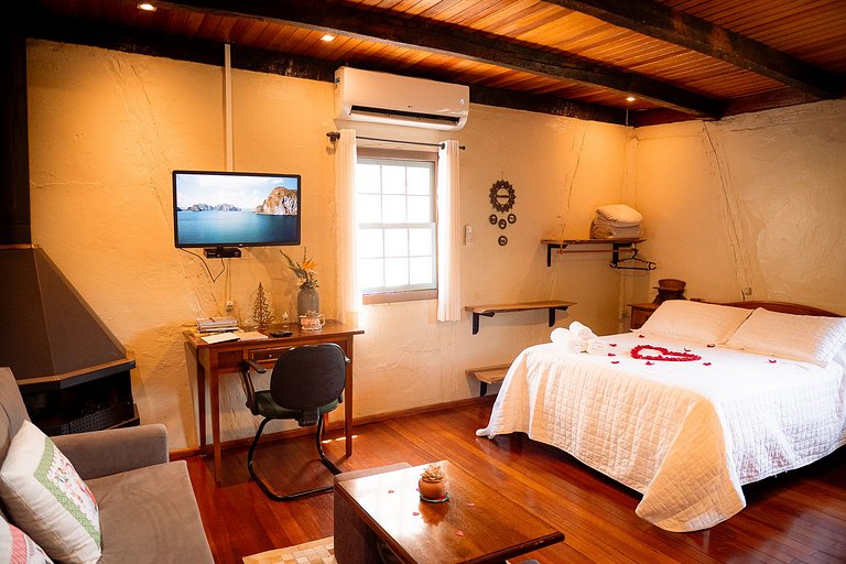 Casa Enxaimel Cabin - Serra Gaúcha