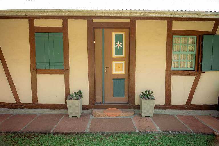 Casa Enxaimel Cabin - Serra Gaúcha